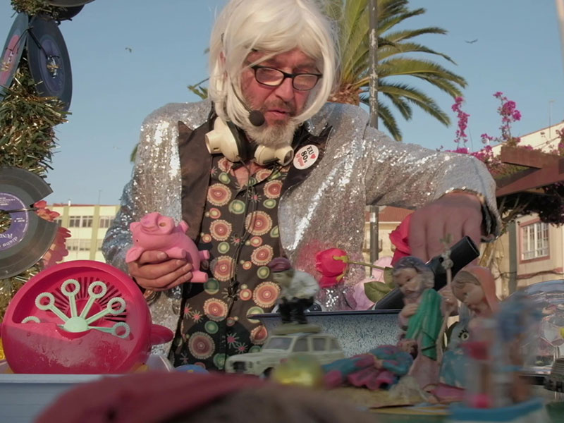 discoteca móbil en bicicleta durante pararrúas